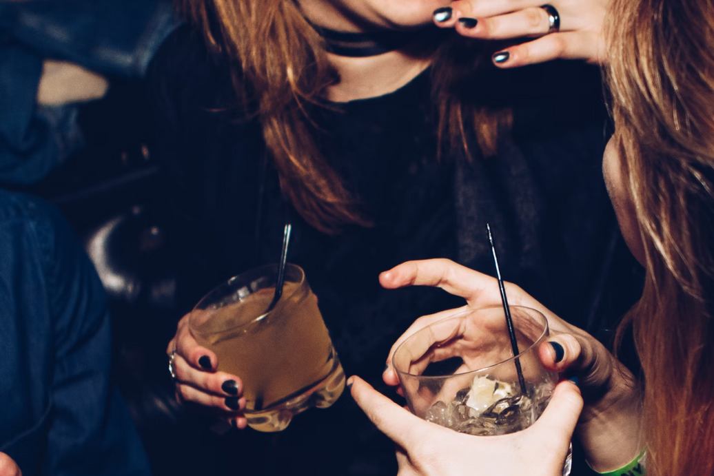 To Decant or Not to Decant: Understanding the Art of Wine